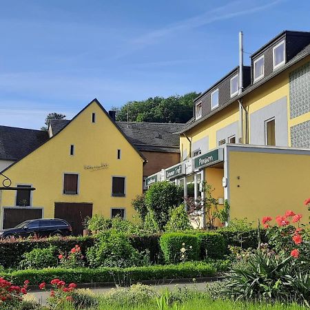 Kenner Treff Hotel Bagian luar foto